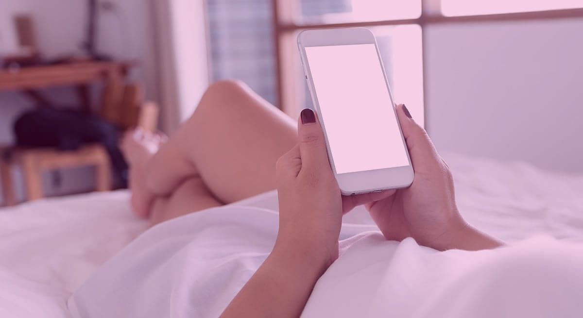 mobilbruk i sengen