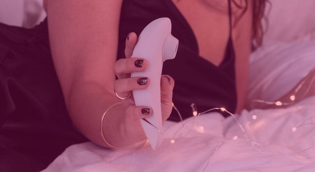 Kondomeriets ekspertpanel jordmor siri gir råd ved bruk av Womanizer under graviditet