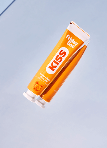 Tilbehør - Friday Bae Kiss lipbalm - bilde 3